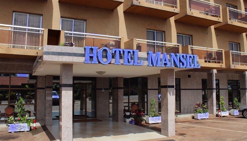 Hotel Mansel Yaoundé エクステリア 写真