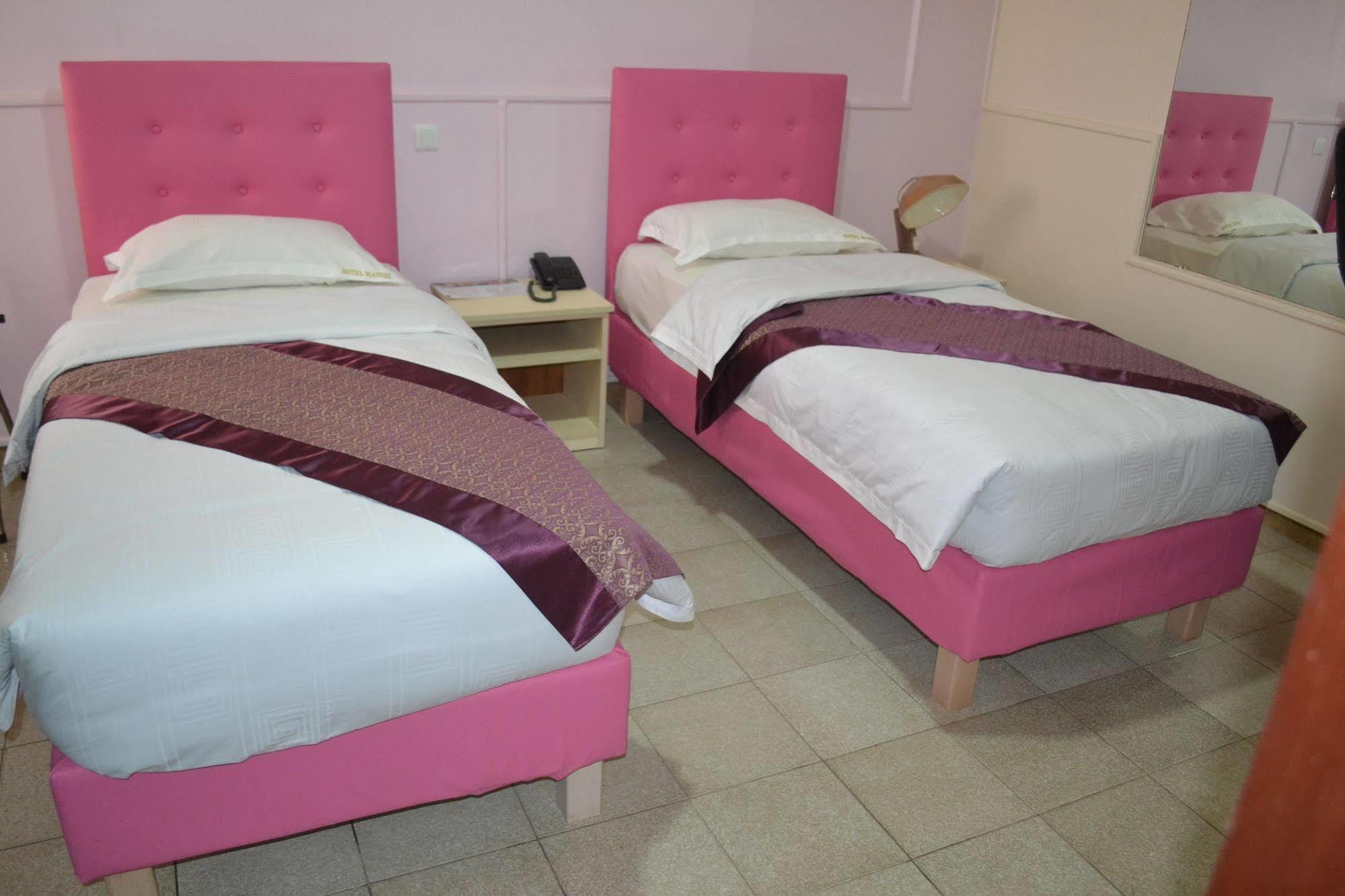 Hotel Mansel Yaoundé エクステリア 写真